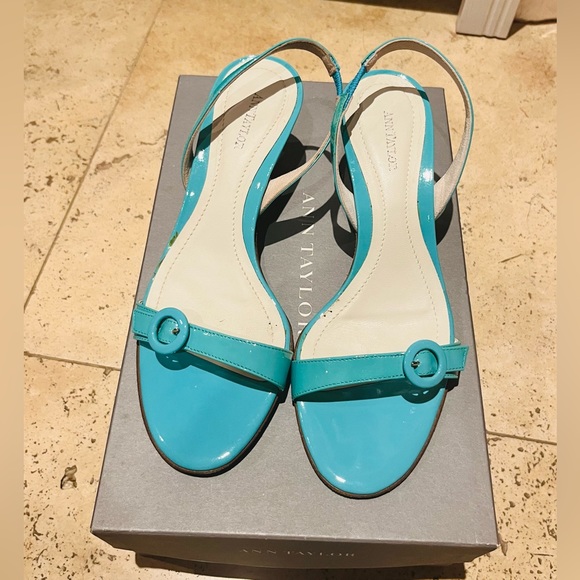 Tiffany color sling back med heel from Ann Taylor. Barely used, like new! - Picture 3 of 3